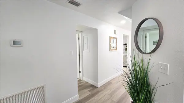 9100 PARK BLVD #1, Seminole, FL 33777