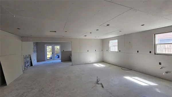 5519 DENVER ST NE, St Petersburg, FL 33703