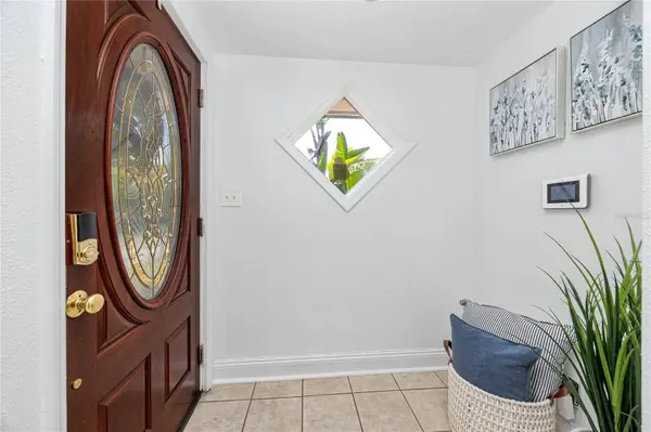 6482 20TH ST N, St Petersburg, FL 33702