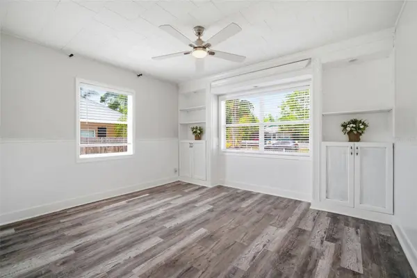 4120 BURLINGTON AVE N, St Petersburg, FL 33713