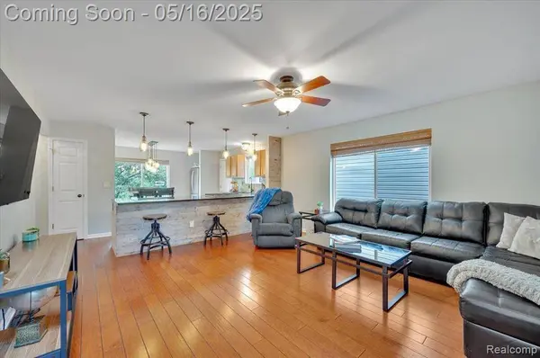 4661 CHRISTOPHER PINES DRIVE Drive, Independence Twp, MI 48346