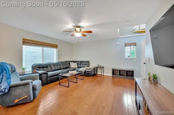 4661 CHRISTOPHER PINES DRIVE Drive, Independence Twp, MI 48346