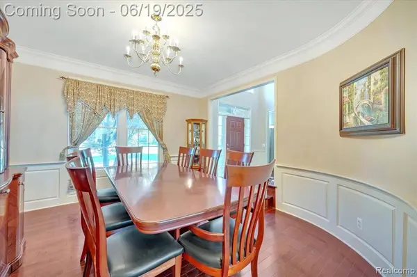 43443 McLean Court, Novi, MI 48375