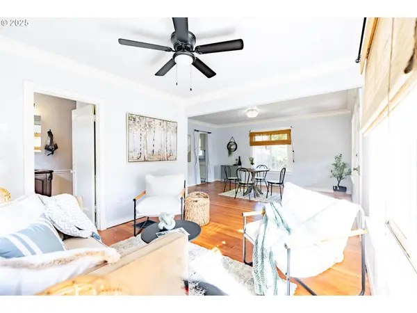 125 NE 80TH AVE, Portland, OR 97213