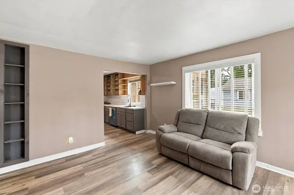 270 23rd AVE, Longview, WA 98632