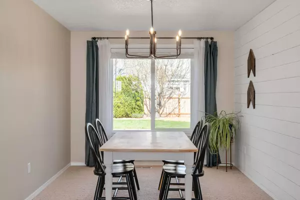 454 South Twin Flower Dr, Woodland, WA 98674-4208