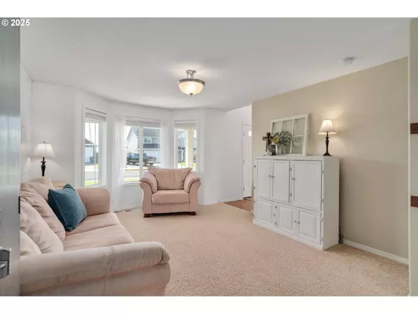 454 TWIN FLOWER DR, Woodland, WA 98674