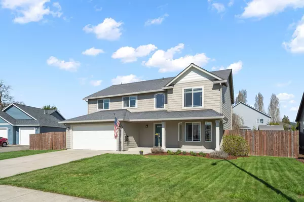 454 South Twin Flower Dr, Woodland, WA 98674-4208