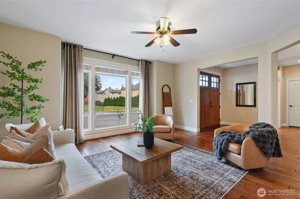 15106 NE 5th CT, Vancouver, WA 98685