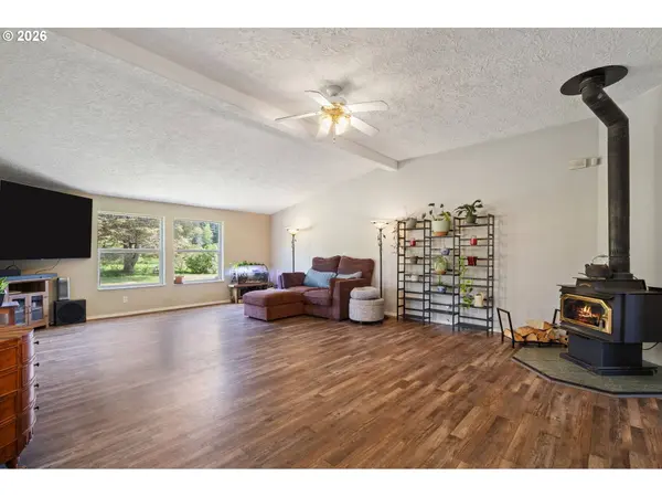 9405 NE 349TH ST, La Center, WA 98629