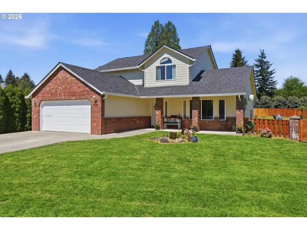 406 E VALLEY ST, Yacolt, WA 98675