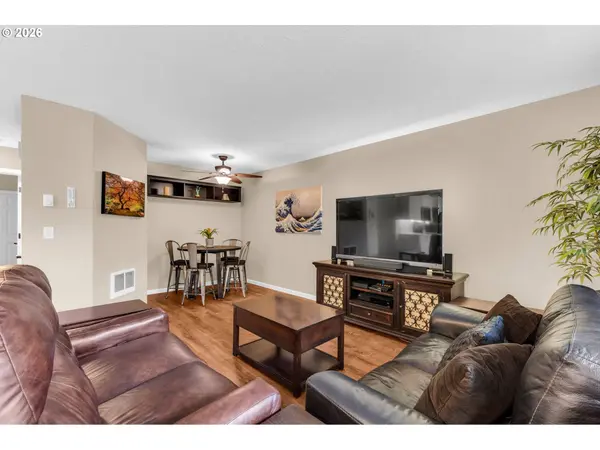 1040 COLUMBIA RIDGE DR #22, Vancouver, WA 98664