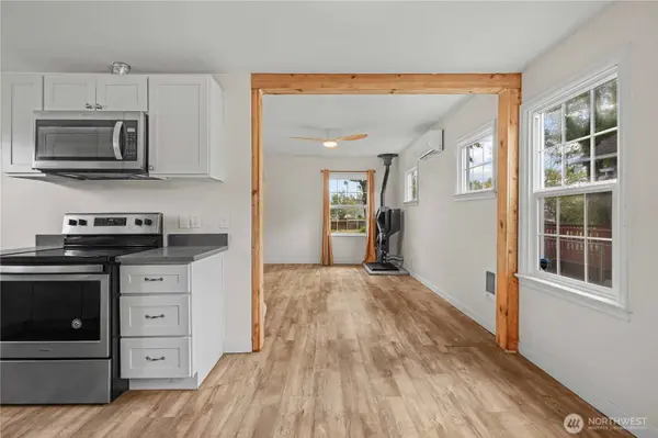 4024 E G ST, Tacoma, WA 98404