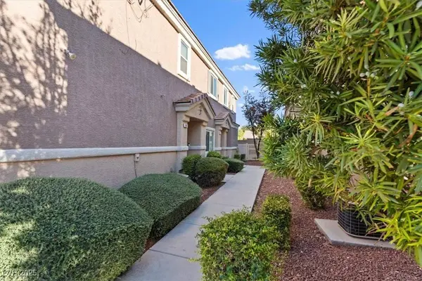 8735 Traveling Breeze AVE #101, Las Vegas, NV 89178