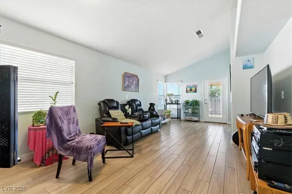 7873 Mt Whitney CIR, Las Vegas, NV 89145