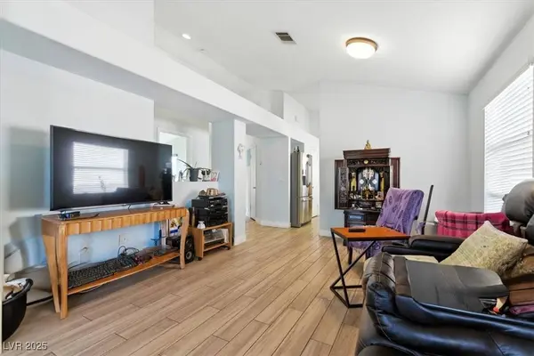 7873 Mt Whitney CIR, Las Vegas, NV 89145
