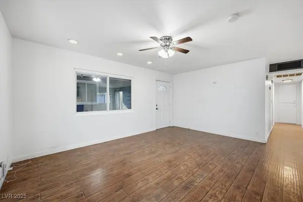 4044 Pepe CIR, Las Vegas, NV 89121