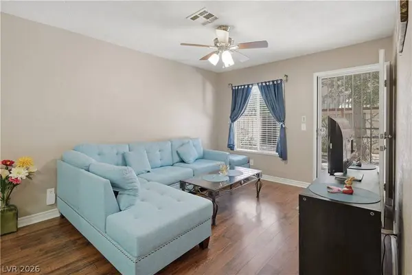 3936 Voxna ST, Las Vegas, NV 89119