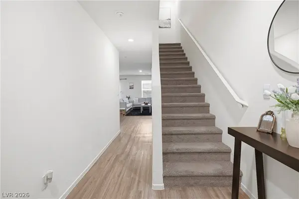 4597 Honey Hills AVE, Las Vegas, NV 89141