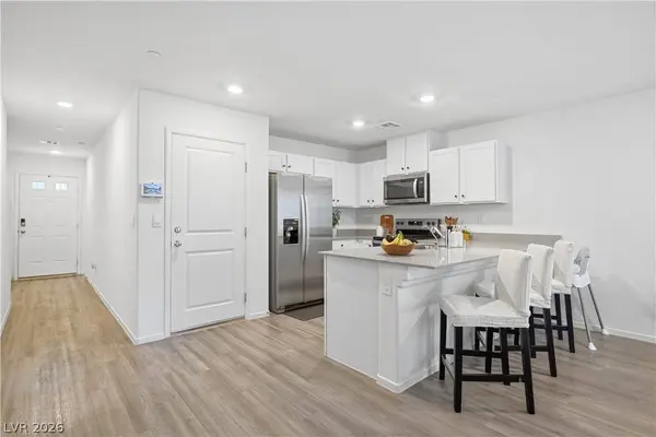 4597 Honey Hills AVE, Las Vegas, NV 89141