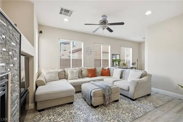 10876 Avenzano ST, Las Vegas, NV 89141