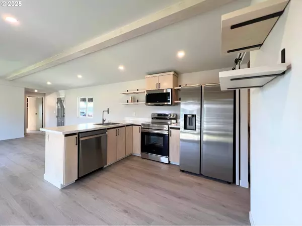 300 SW 7TH AVE #112, Battle Ground, WA 98604