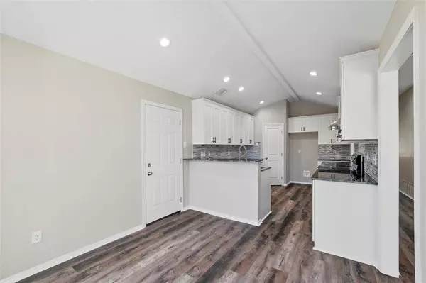 712 Stillwater Drive, Rockwall, TX 75087