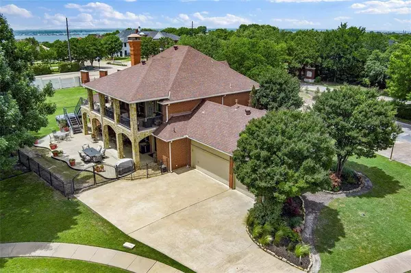 100 Country Club Drive, Heath, TX 75032