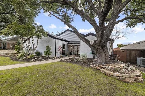 6029 Spring Flower Trail, Dallas, TX 75248