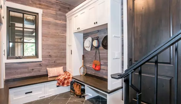 The 10-Minute Tidy: Simple Habits to Stay Organized Every Day