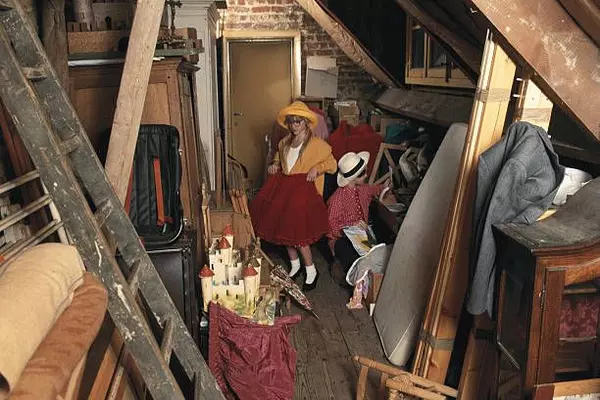 The Psychology of Letting Go: Why It’s So Hard to Declutter (and How to Start Anyway)