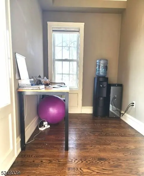 12 Elm St #2B, Morristown Town, NJ 07960