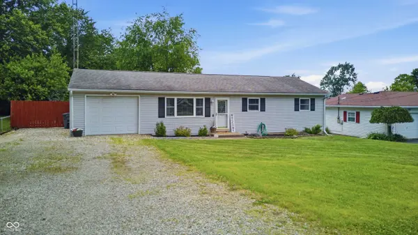 2903 N Eby DR, Connersville, IN 47331