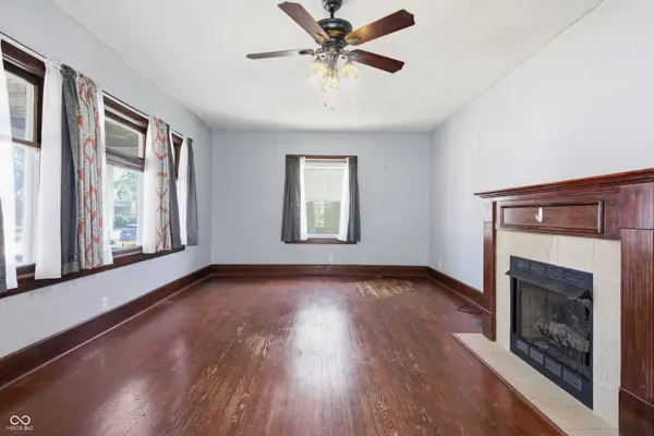 1022 N Grand AVE, Connersville, IN 47331