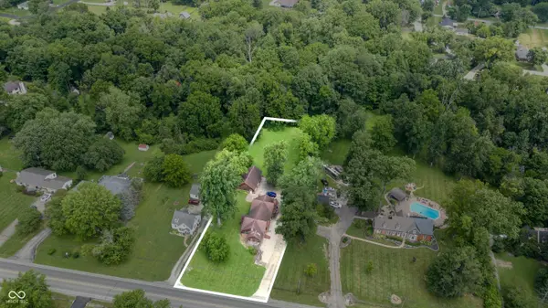 924 W 3rd ST, Connersville, IN 47331