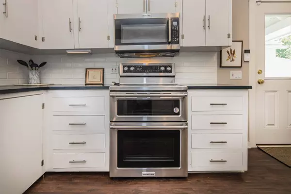 2420 Main ST, Manchester, VT 05254