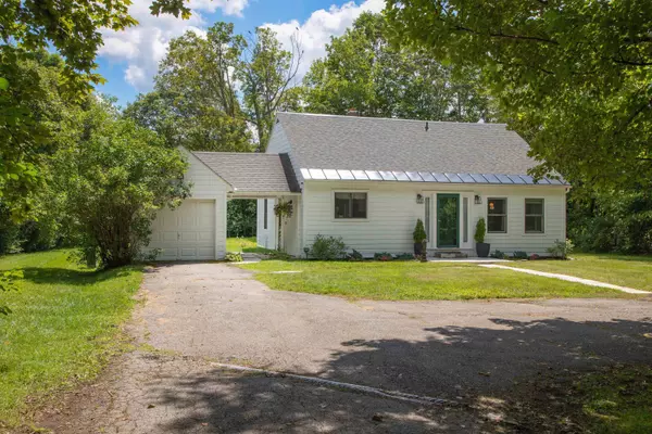 2420 Main ST, Manchester, VT 05254