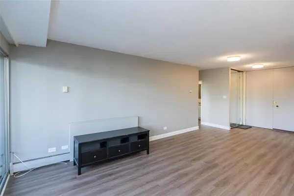1305 Grant AVE, Winnipeg, MB R3M 1Z7