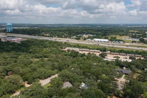 1524 Tierney Road, Fort Worth, TX 76112