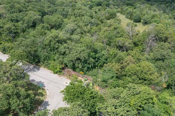 1524 Tierney Road, Fort Worth, TX 76112