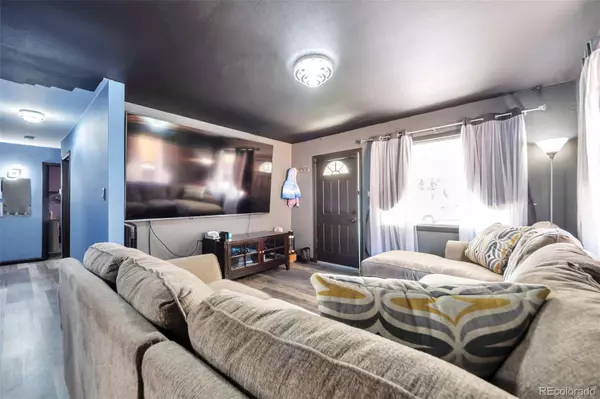 1781 Rowena ST, Thornton, CO 80229