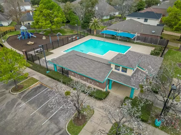 14723 Chapelbrook LN, Houston, TX 77095