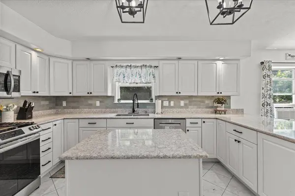 40 Sugar Maple DR, Swanton, VT 05488