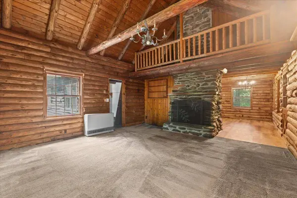 592 Upper Pleasant Valley RD, Cambridge, VT 05464