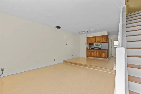 21 Wells AVE #2, Colchester, VT 05446