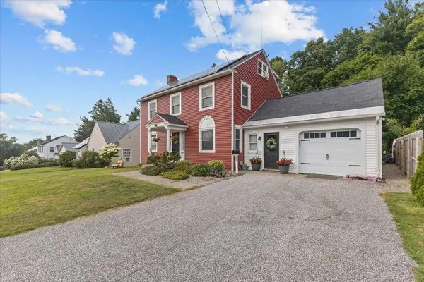 29 Beverly CT, St. Albans City, VT 05478