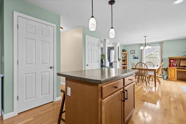 183 Harbor View DR, St. Albans Town, VT 05478-4488