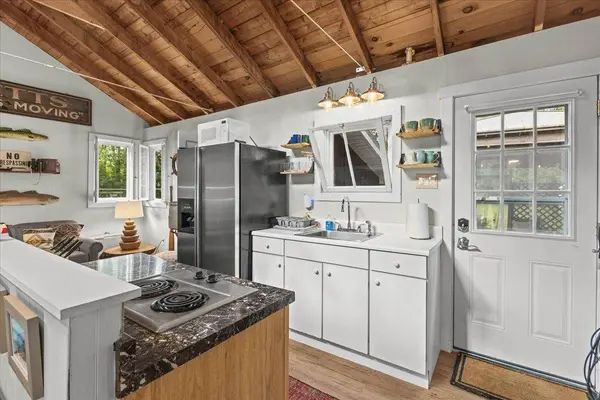 126 Hickory House RD, St. Albans Town, VT 05478