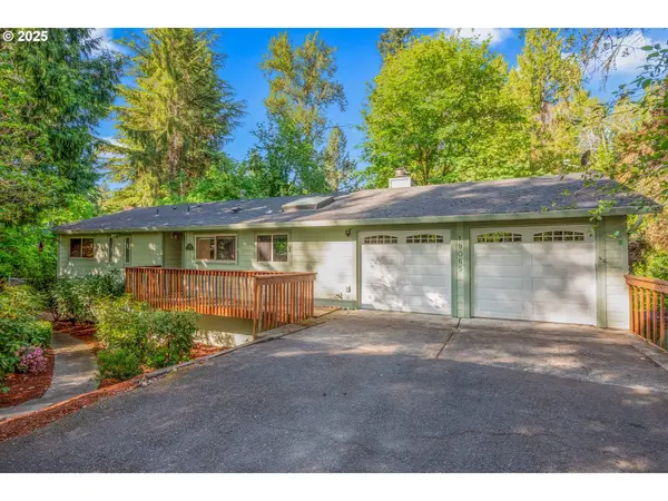 19065 TRILLIUM DR, West Linn, OR 97068