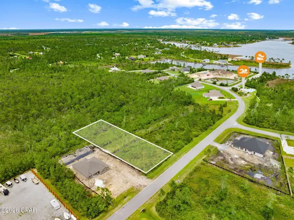 810 Vista Del Sol LN, Panama City, FL 32404